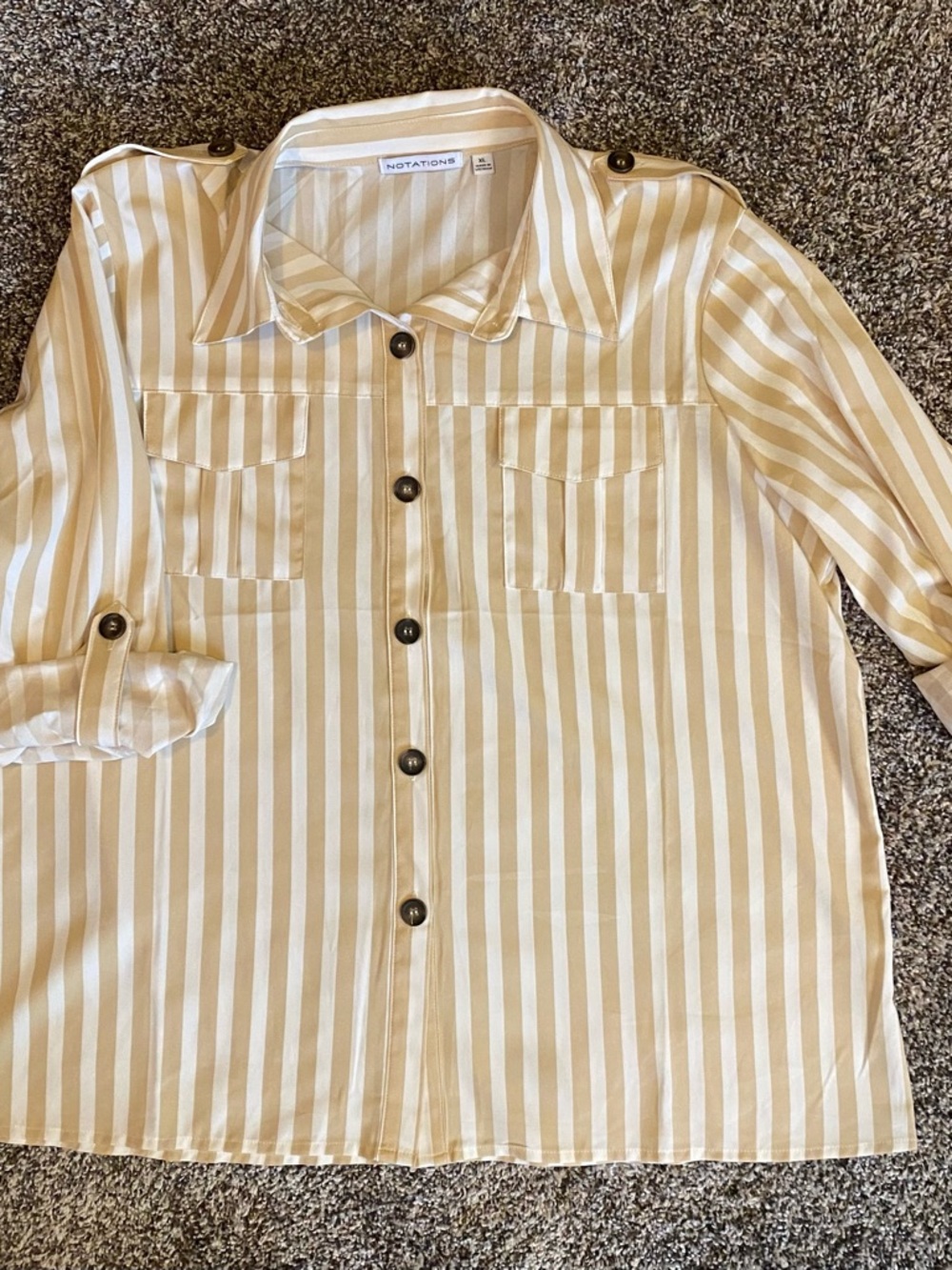Women’s white and tan Striped Roll-Sleeve Shirt